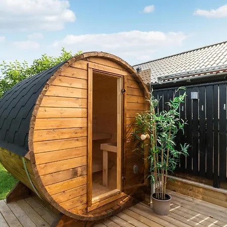 Awesome In With Sauna *